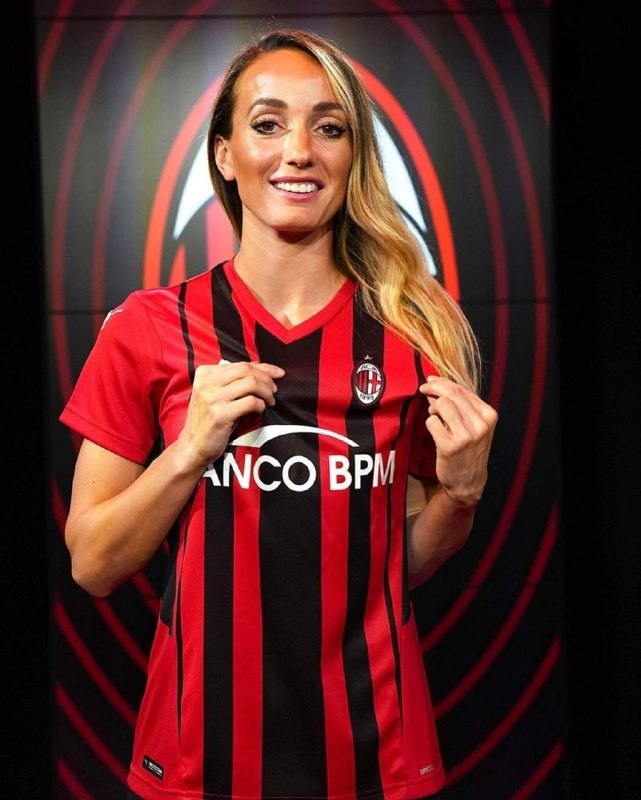 Kosovare Asllani