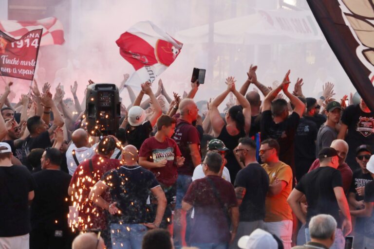 manifestazione tifosi Reggina