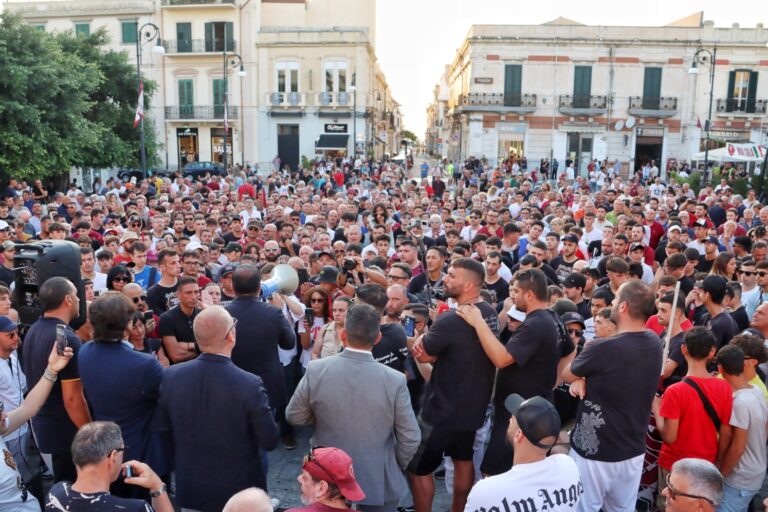 manifestazione tifosi Reggina
