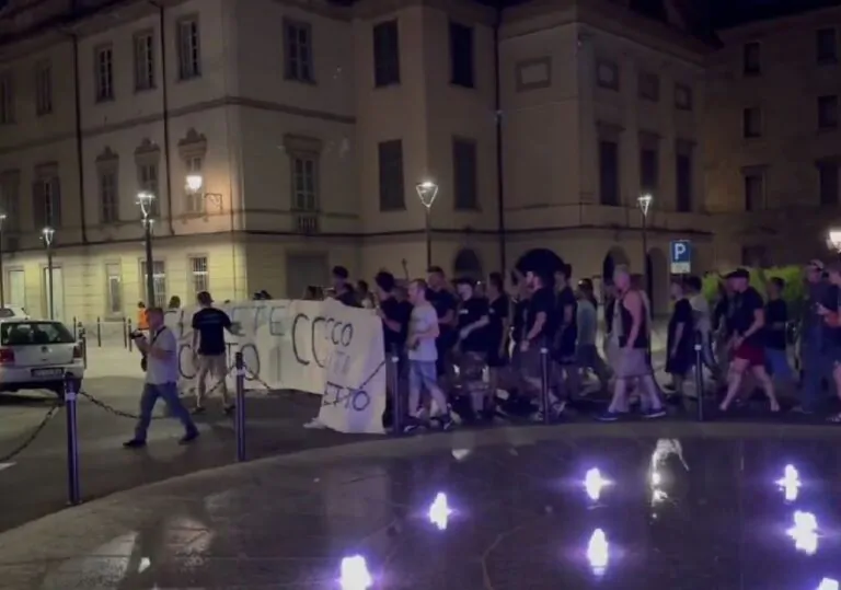 protesta tifosi Lecco