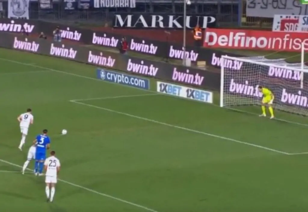 rigore vlahovic empoli juventus