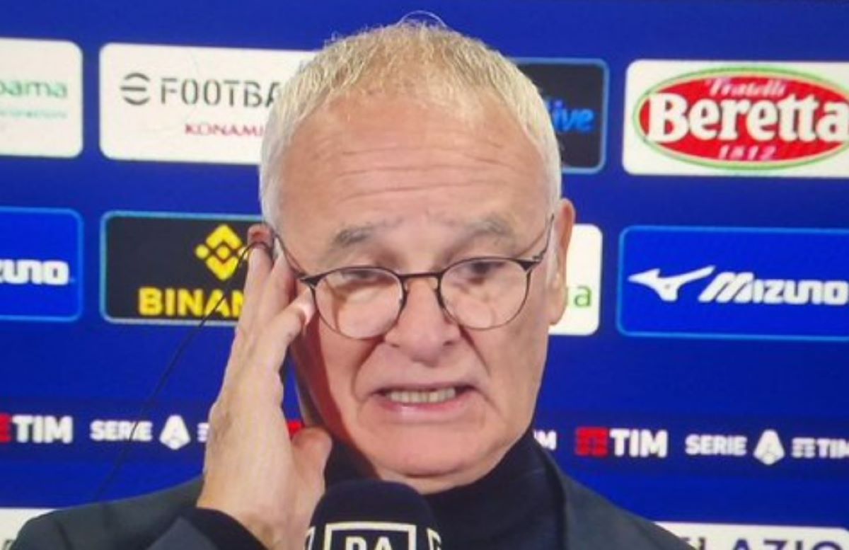 Lazio Cagliari, furia Ranieri per l’espulsione di Makoumbou: “perché il Var?” Lazio Cagliari, furia Ranieri per l’espulsione di Makoumbou: “perché il Var?”