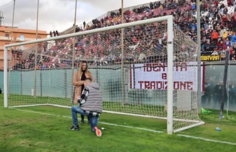 Proposta matrimonio Reggina Locri