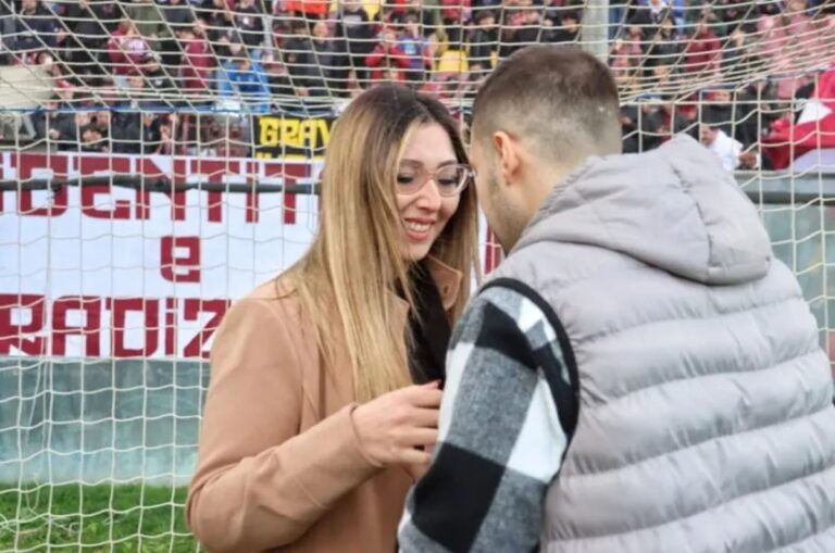 Proposta matrimonio Reggina Locri