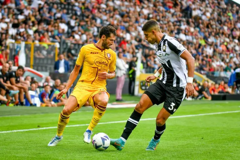 Adam Masina