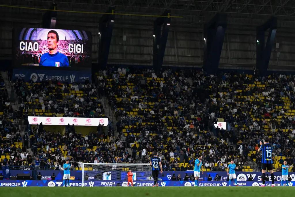 Minuto di silenzio morte Gigi Riva Supercoppa
