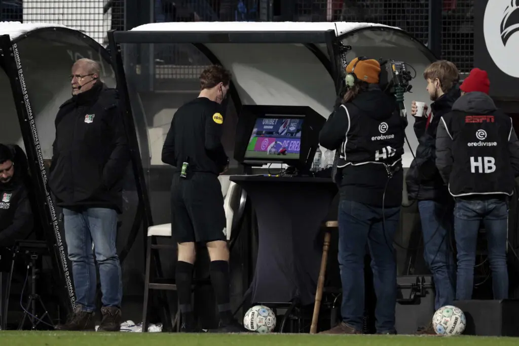 VAR