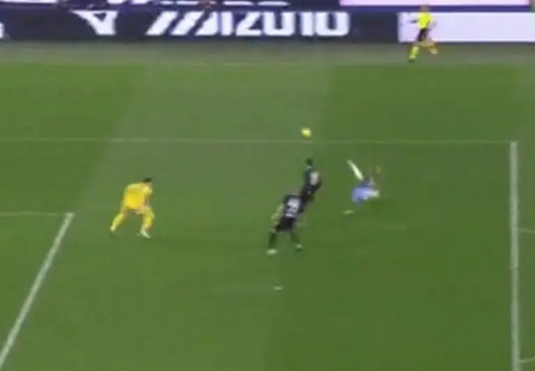 gol annullato Castellanos Lazio Napoli