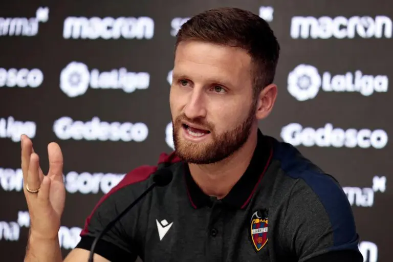 Shkodran Mustafi