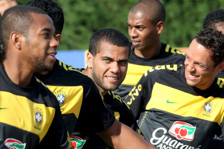 Robinho Dani Alves