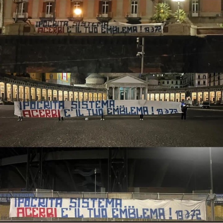 Striscione Acerbi Napoli
