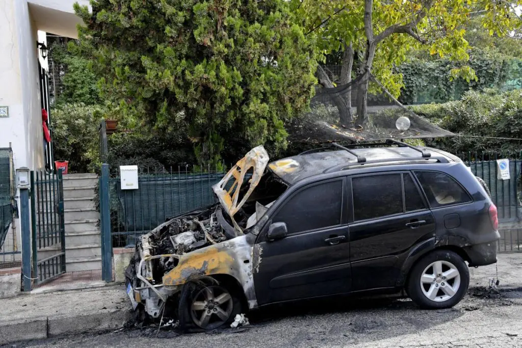 auto fiamme