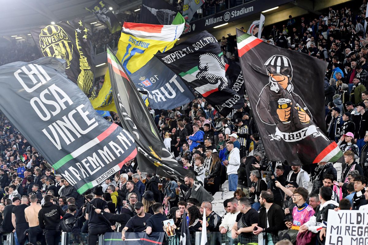 Patch Ultra Juventus - Gruppo Antimilan - Tifo Bianconero (occasion)
