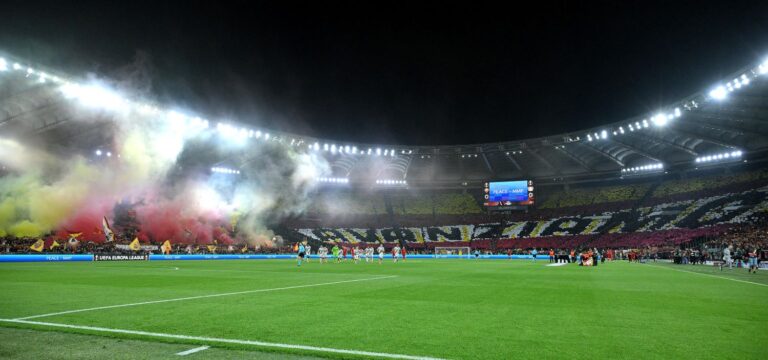 coreografie Roma Leverkusen