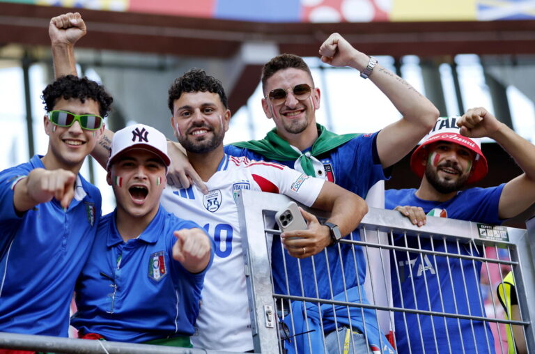 Tifosi Italia Euro 2024
