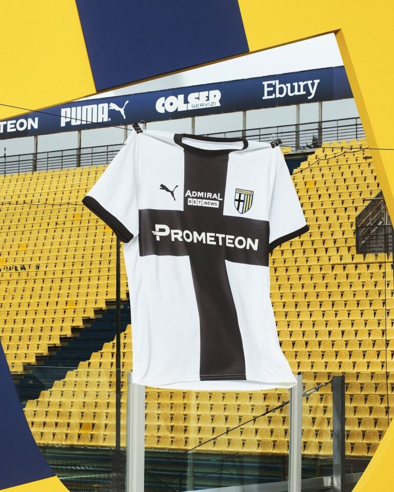 nuova maglia Parma