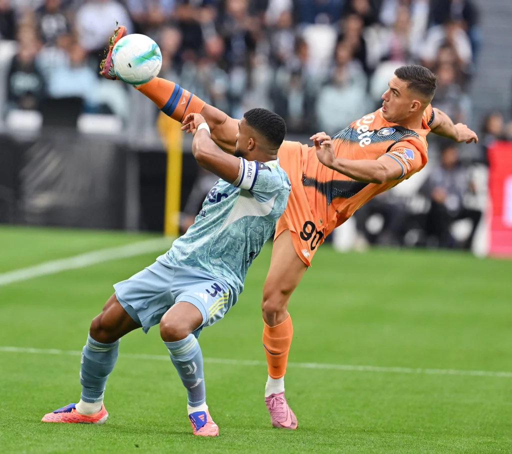 Bremer è fuori: lesione al menisco ferma il difensore della Juve