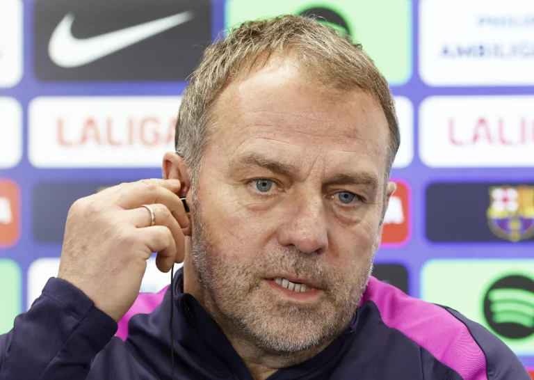 Hansi Flick non perdona: la multa record che scuote lo spogliatoio