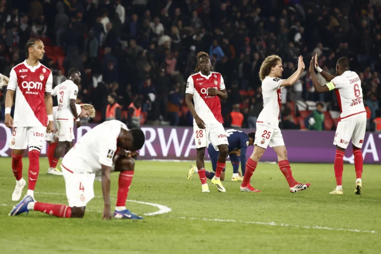Monaco, lezione di calcio al PSG: il "Modello Principato" espugna Parigi e riapre la Ligue 1