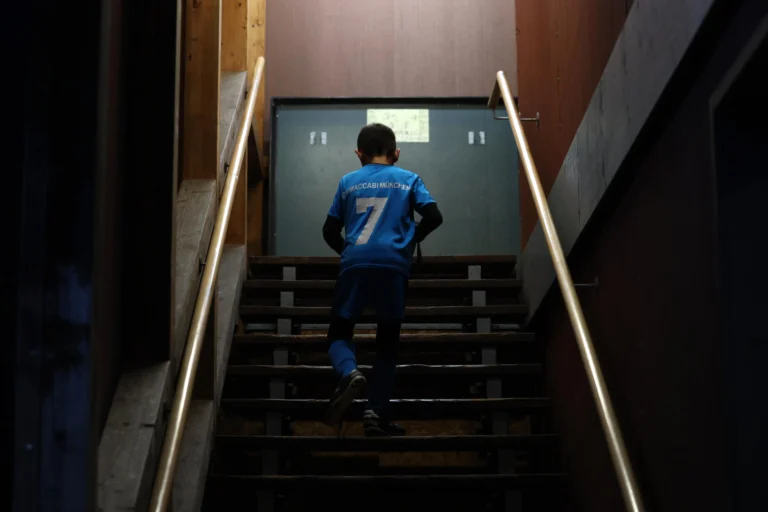 Serie B, B4People e il nuovo allarme: il calcio ha risolto un problema e ne ha creato un altro