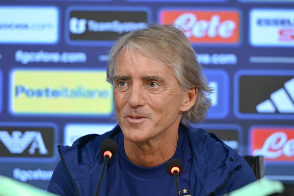 PRIMA CONFERENZA STAMPA CT ROBERTO MANCINII COVERCIANO